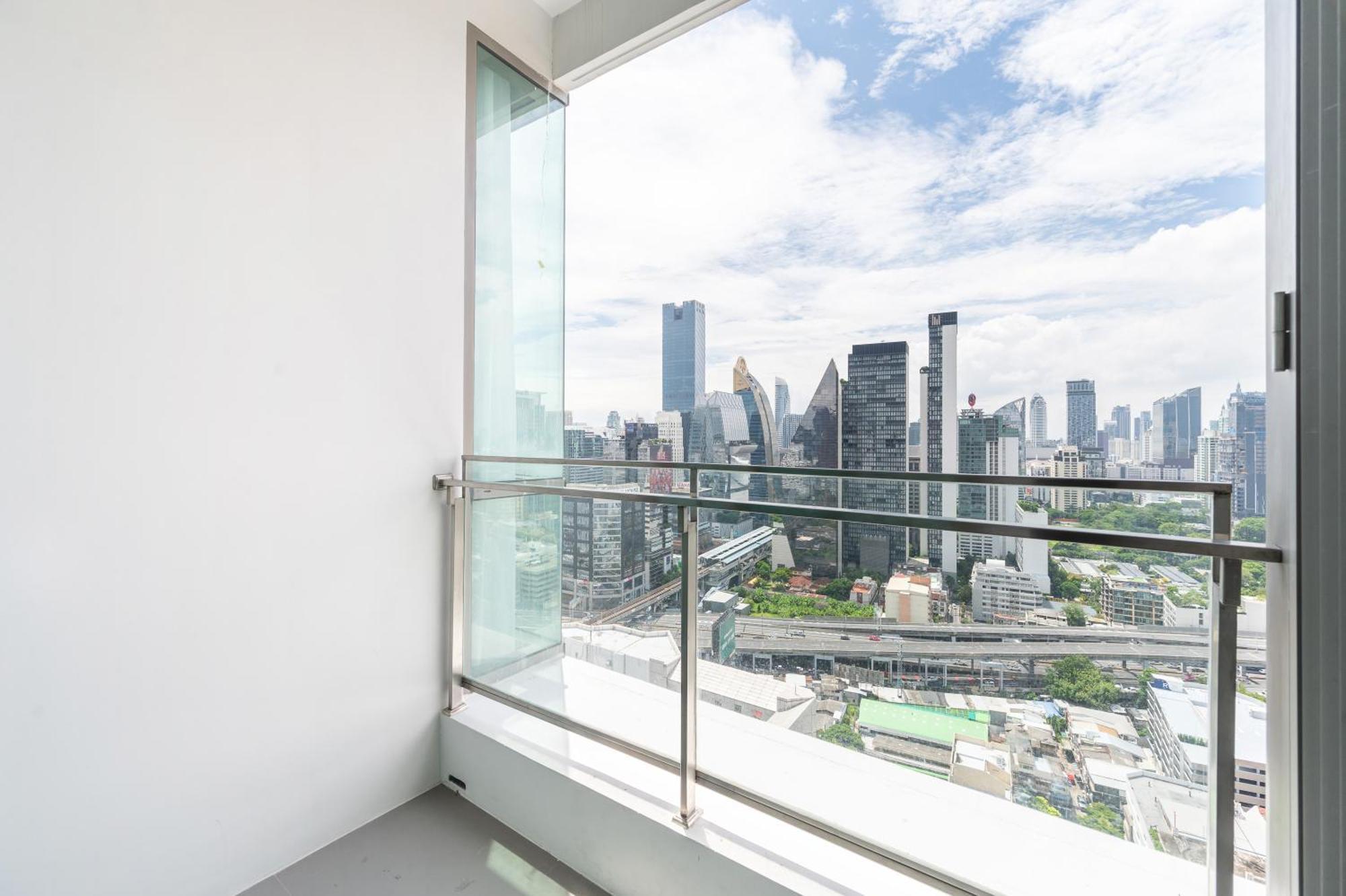 The Rich Residence Sukhumvit Nana バンコク都 エクステリア 写真