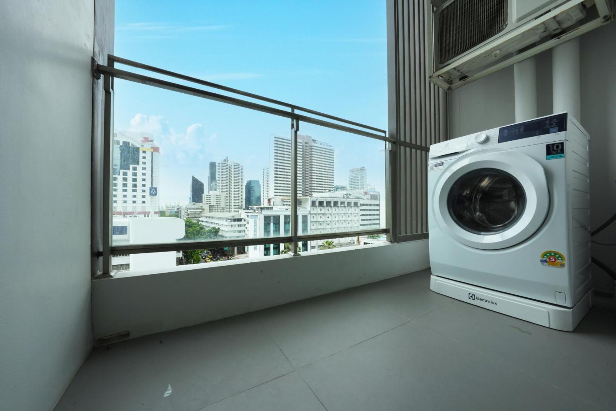 The Rich Residence Sukhumvit Nana バンコク都 エクステリア 写真